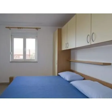 Apartament Marija 2 *